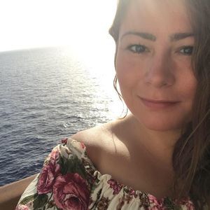 Meet your Posher, Gina